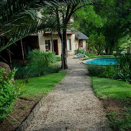 The Rivonia River Lodge Johannesburg Exteriör bild