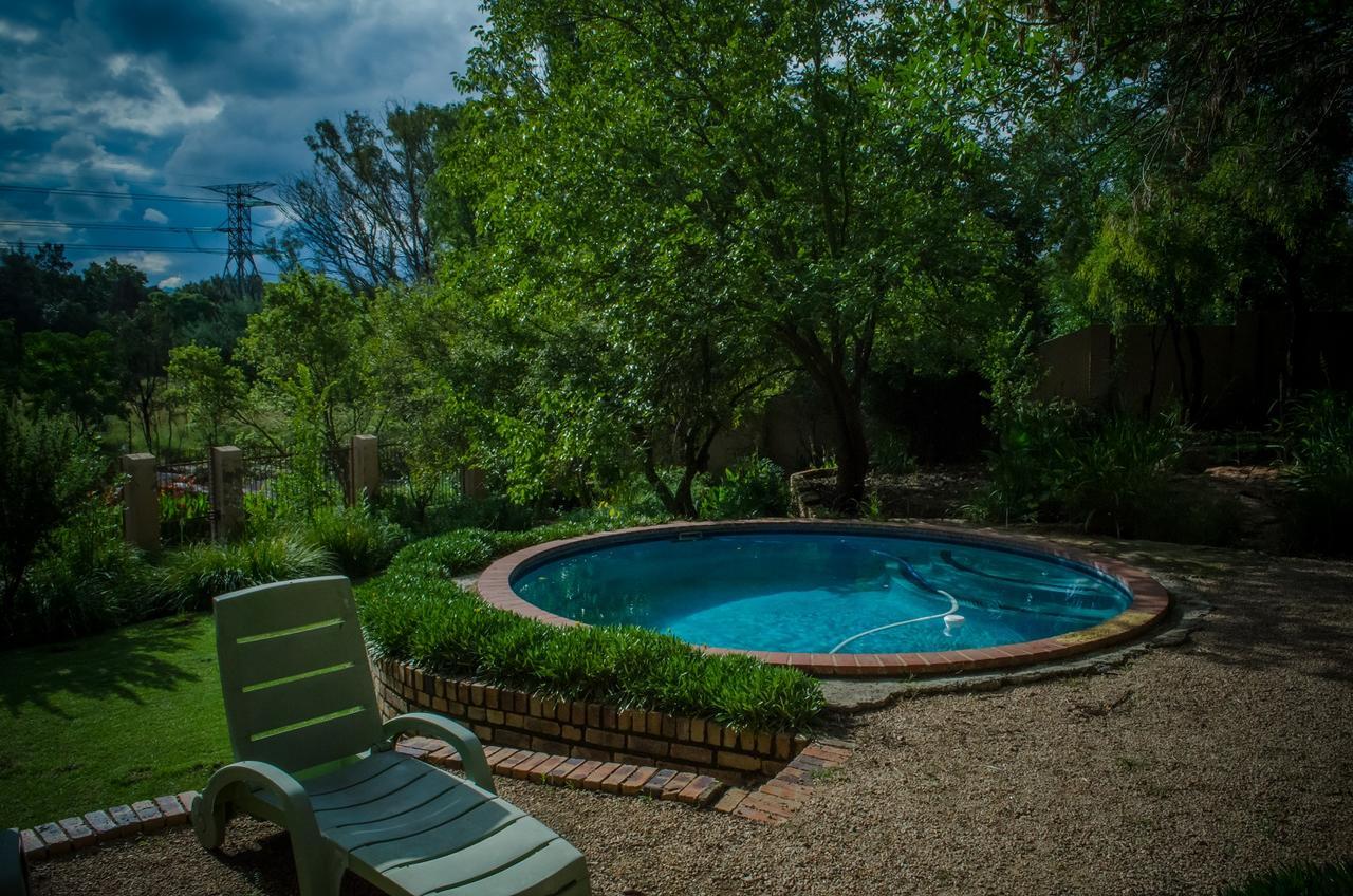 The Rivonia River Lodge Johannesburg Exteriör bild