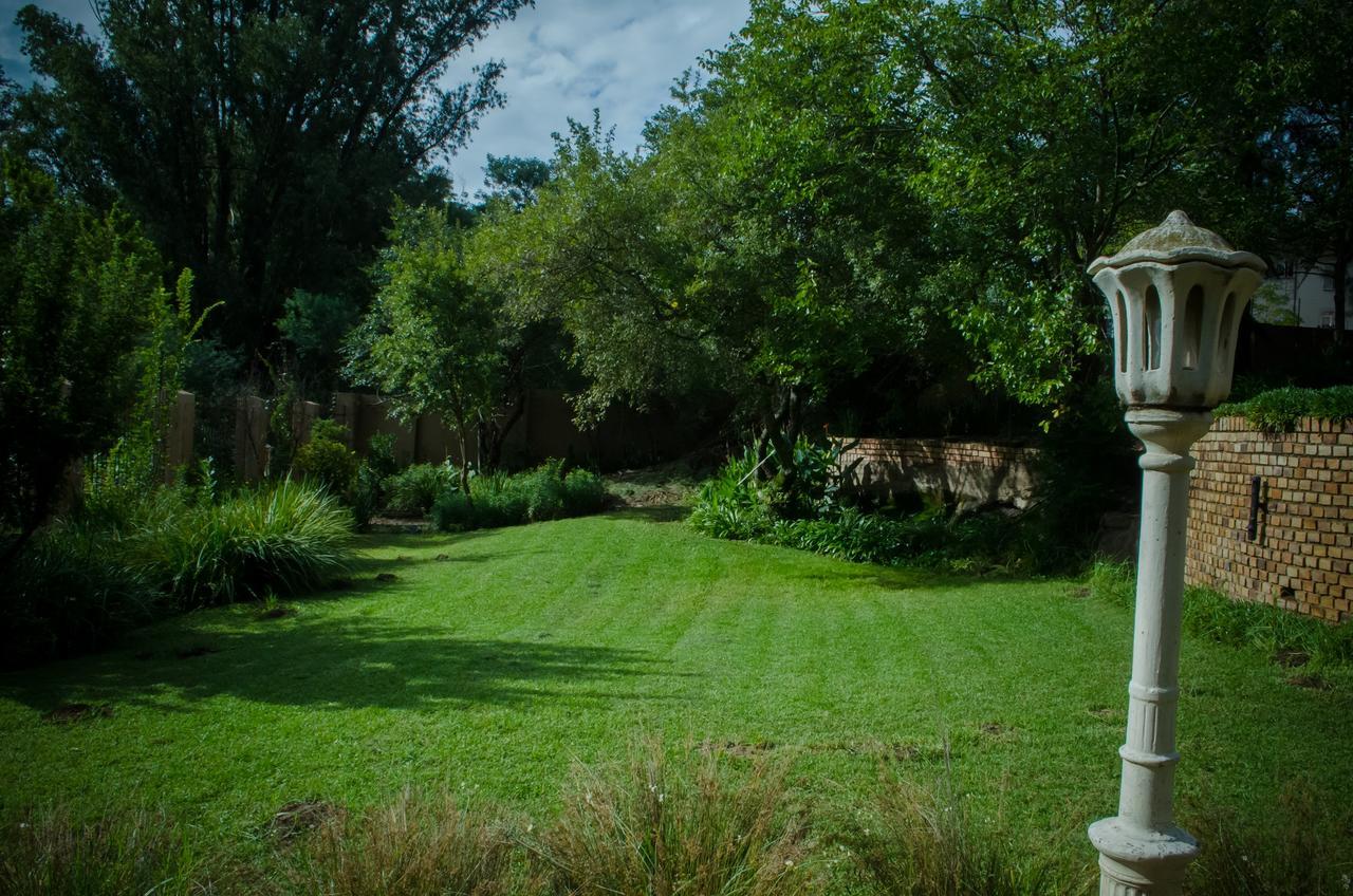 The Rivonia River Lodge Johannesburg Exteriör bild