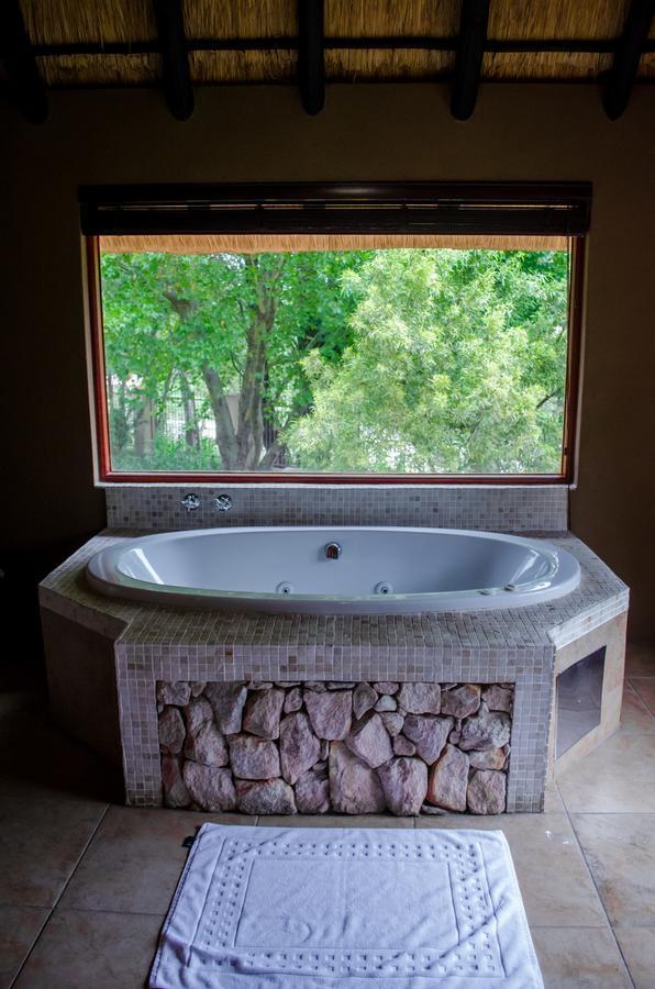 The Rivonia River Lodge Johannesburg Exteriör bild